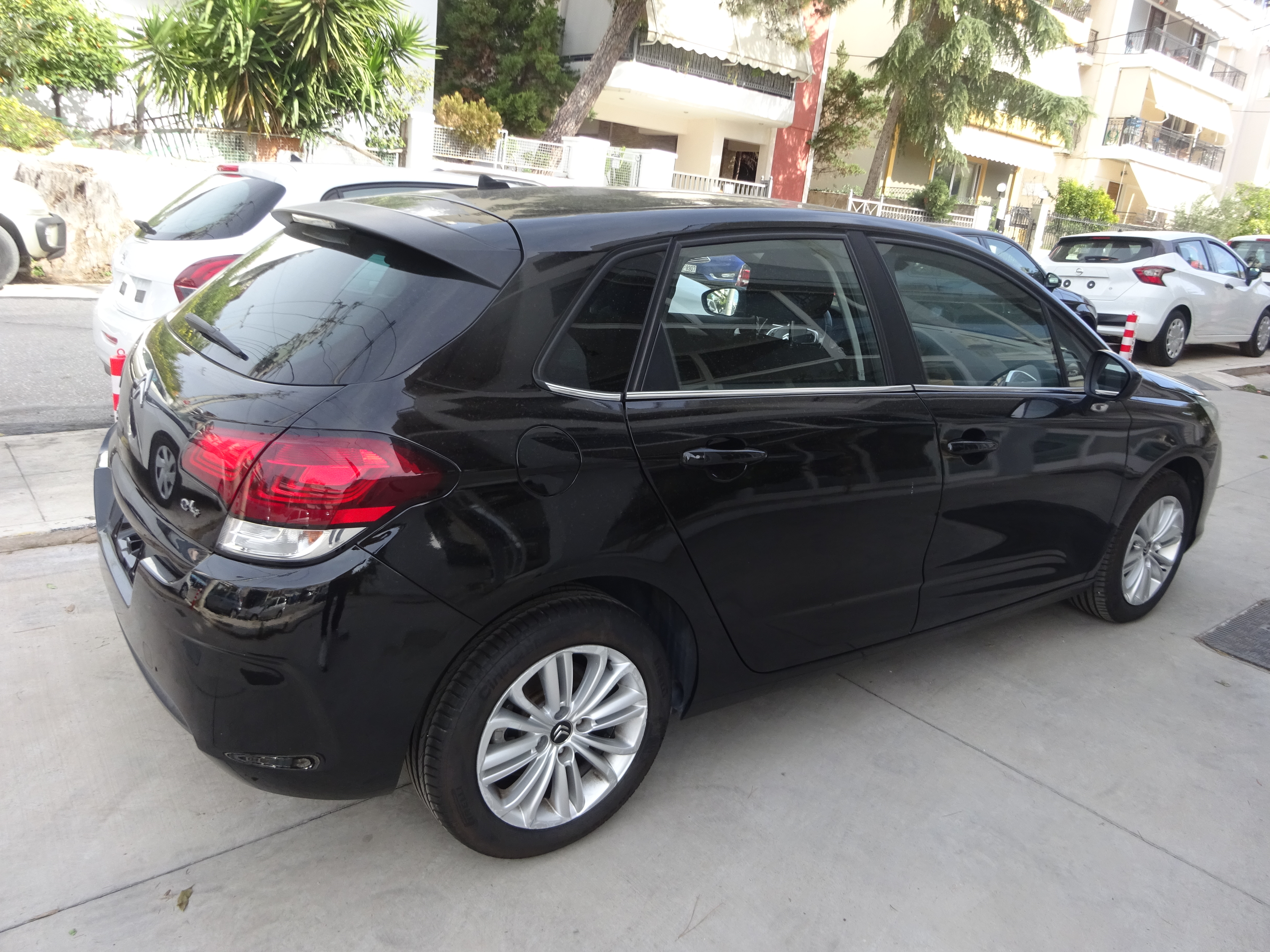 Δείτε περισσότερες φωτογραφίες