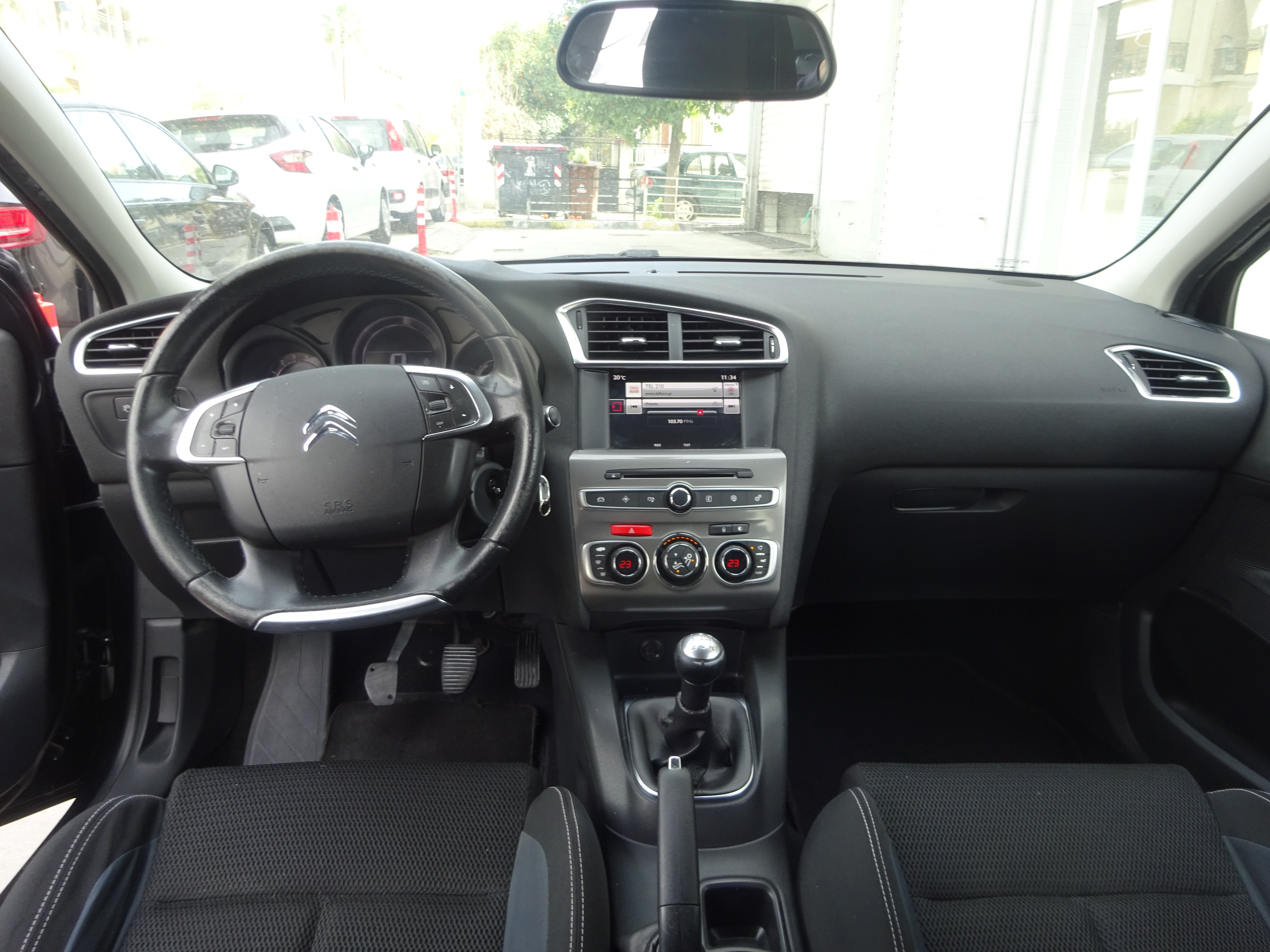 Δείτε περισσότερες φωτογραφίες