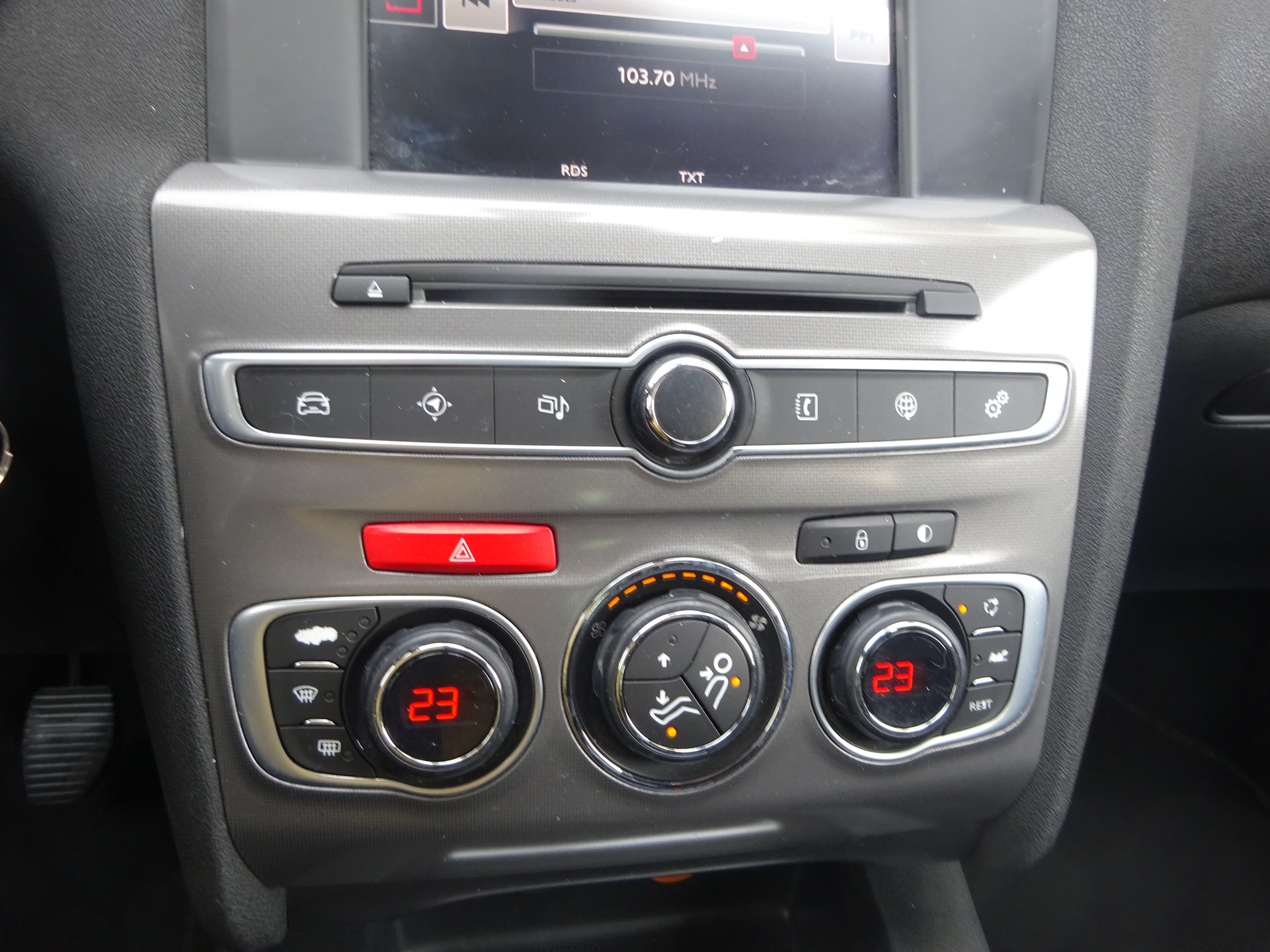 Δείτε περισσότερες φωτογραφίες